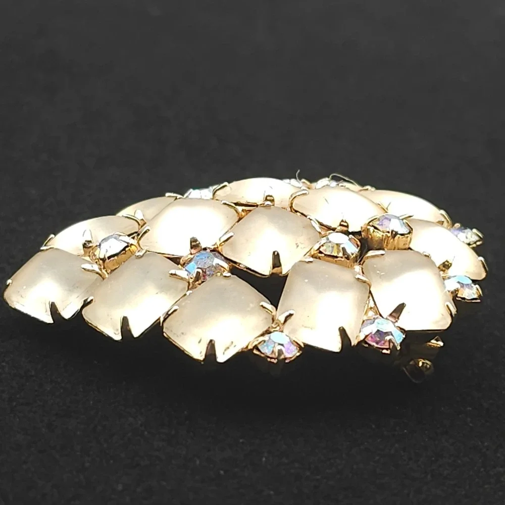 Vtg Frosted Glass Aurora Borealis Rhinestone Brooch Statement Gold Tone Wedding